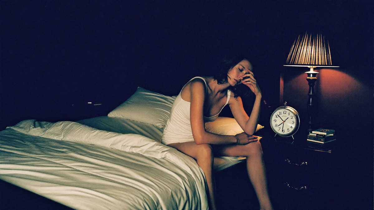 Why Is It Hard to Fall Asleep? The Neuroscience of Sleep Onset